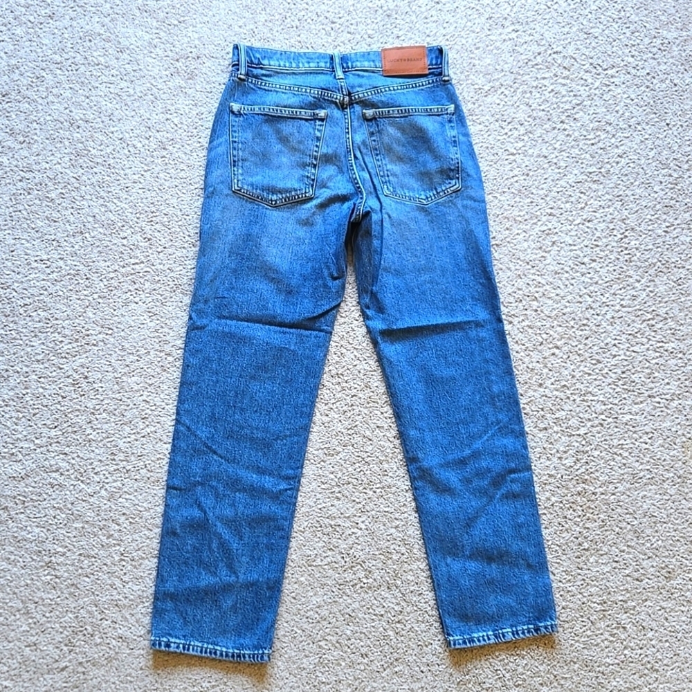 Lucky Brand 90’s Loose High Rise Straight Jeans - Picture 9 of 13